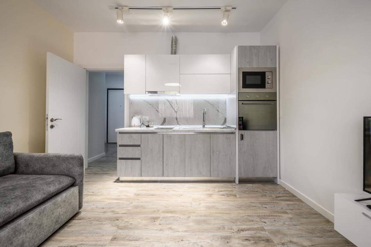 Miku Apartment-City Walk 1Bd Stylish Apartment Tirana Zewnętrze zdjęcie
