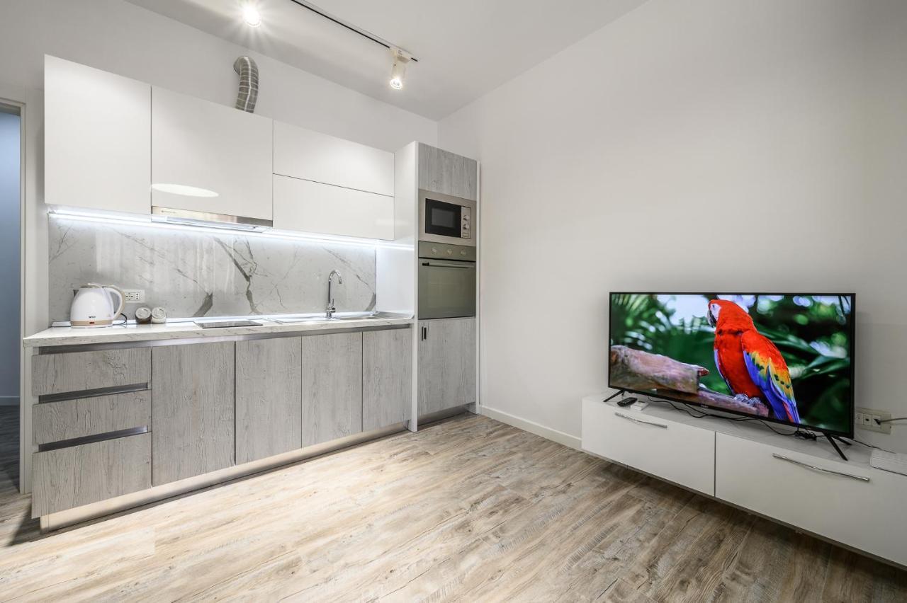 Miku Apartment-City Walk 1Bd Stylish Apartment Tirana Zewnętrze zdjęcie