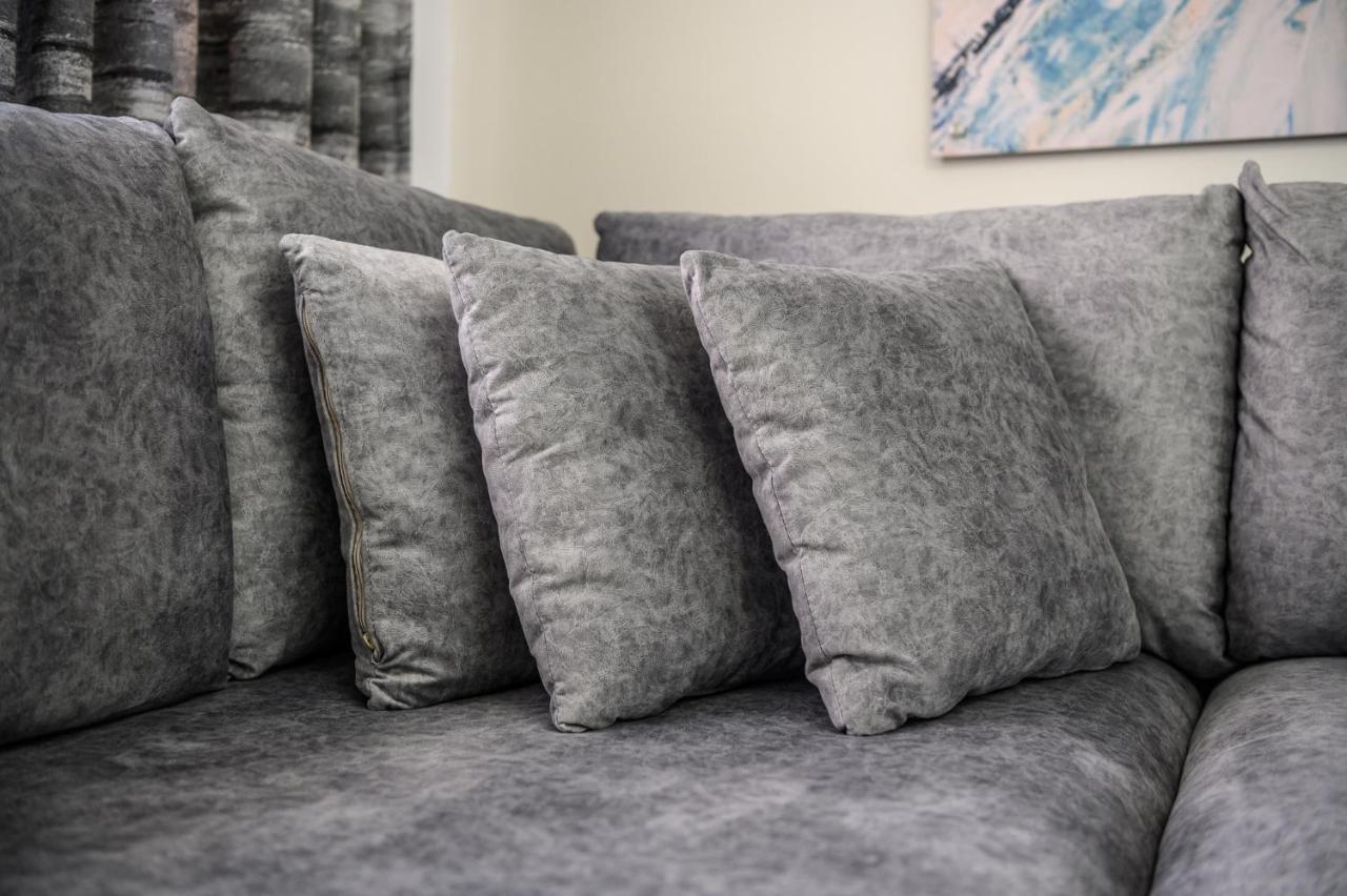 Miku Apartment-City Walk 1Bd Stylish Apartment Tirana Zewnętrze zdjęcie